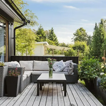 Enjoy Outdoor Life With Orangery And Kitchen בית נופש *