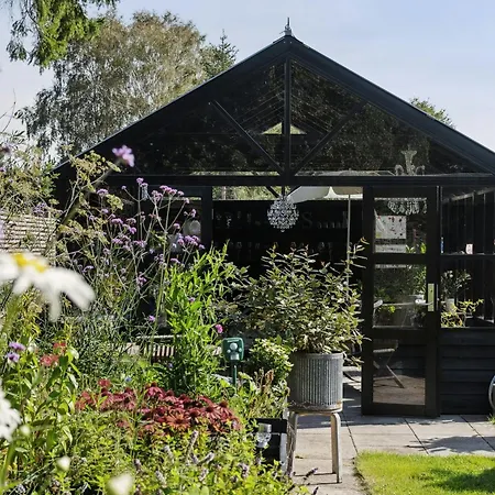Enjoy Outdoor Life With Orangery And Kitchen Græsted